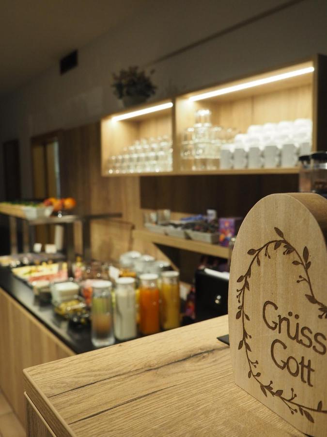 Gasthof Hotel Esterer โรเซินไฮม์ ภายนอก รูปภาพ